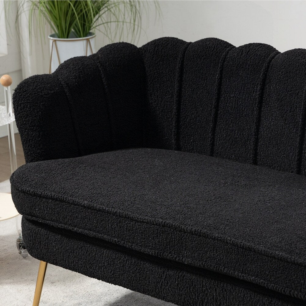 Mała dwuosobowa sofa do pokoju ze złotymi metalowymi nogami - 2 miejsca