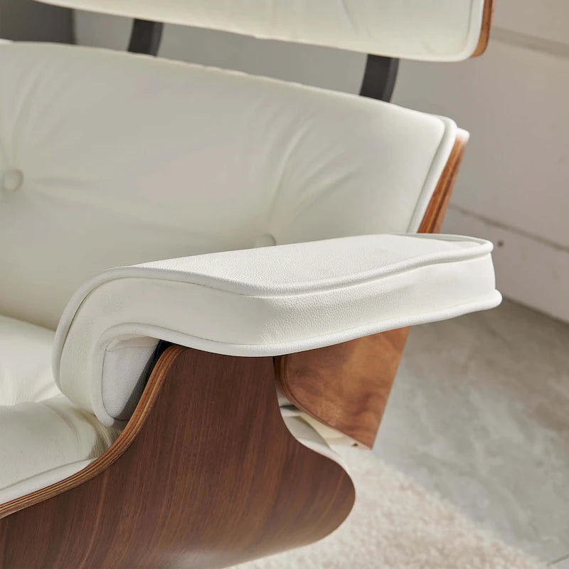 Skórzany fotel wypoczynkowy typu lounge w stylu Mid-Century Modern z funkcją rozkładania