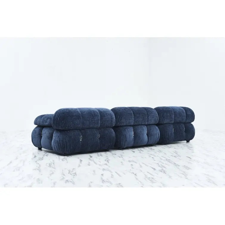 Tapicerowana sofa Gylfi 114