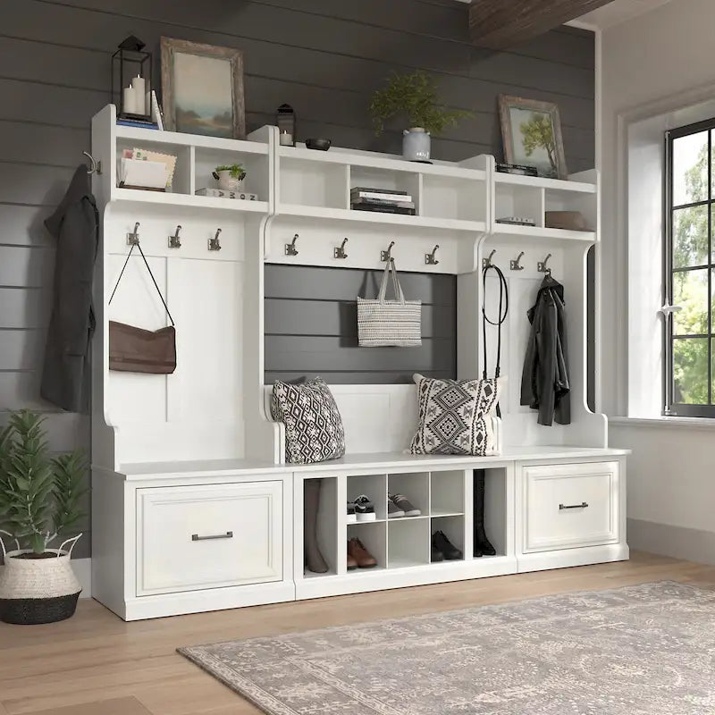 Kompletny zestaw mebli do przedpokoju Woodland z wieszakiem na ubrania marki Bush Furniture