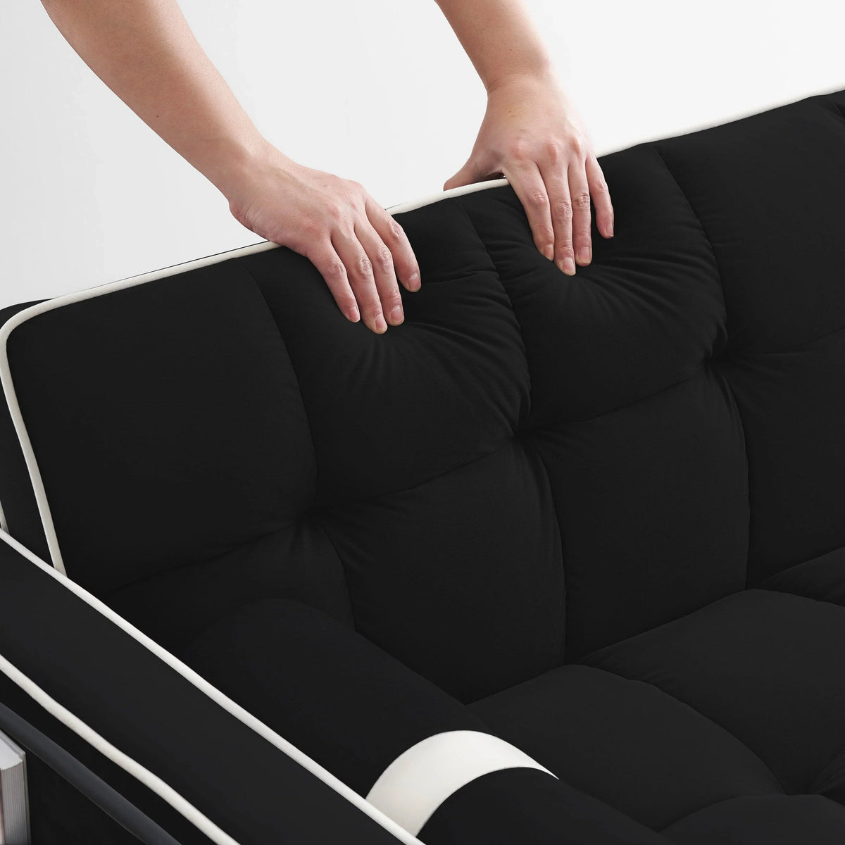 Welurowa rozkładana 2-osobowa sofa 55 z wysuwanym łóżkiem, regulowanym oparciem, bocznymi kieszeniami i uchwytem na telefon