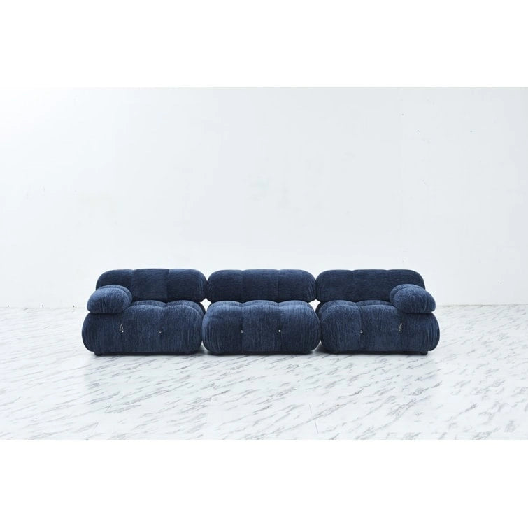 Tapicerowana sofa Gylfi 114