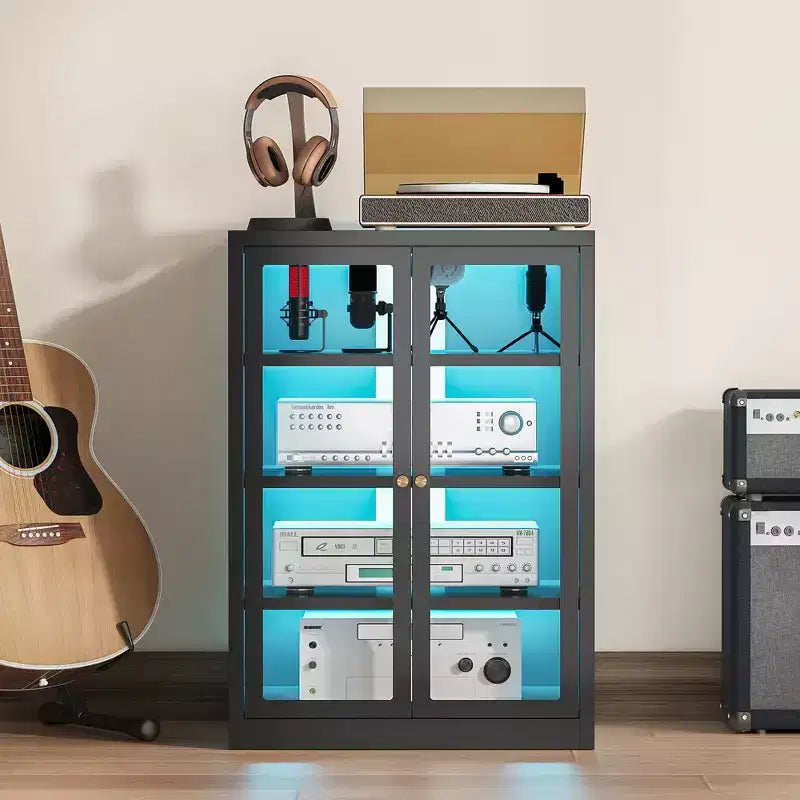 Szafka metalowa na sprzęt RTV Bekrvio, 4-poziomowa szafka stereo ze szklanymi drzwiami i regulowanymi półkami, regał audio AV z systemem zarządzania kablami