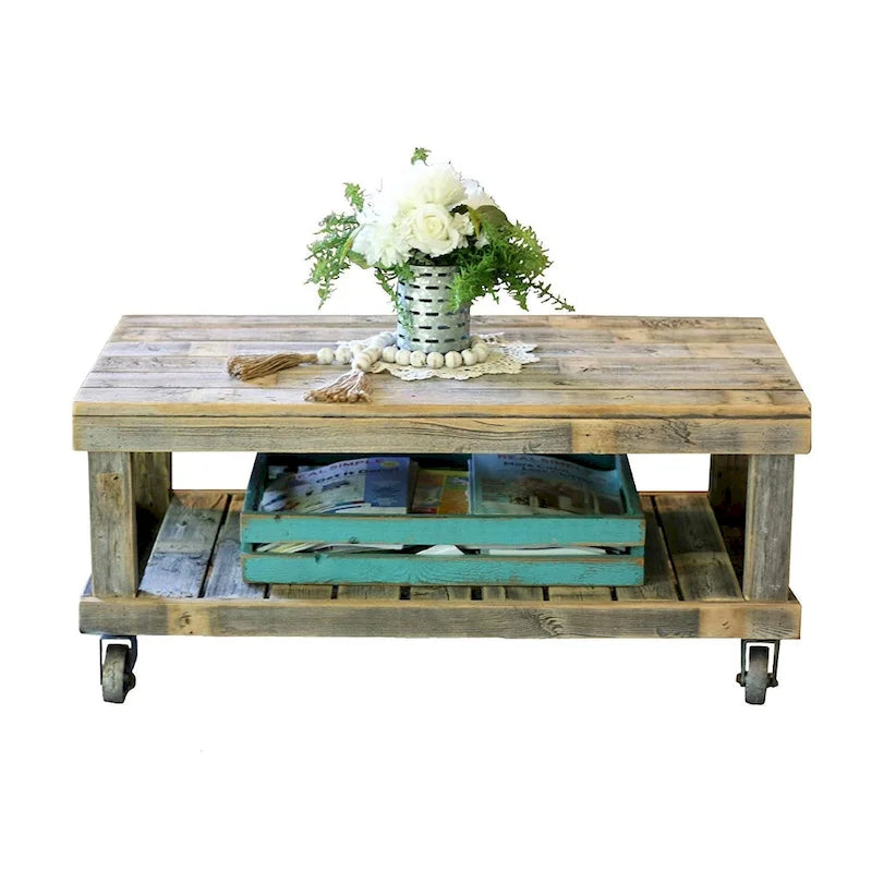 Naturalny stolik kawowy vintage Gray Barn Homer z kółkami