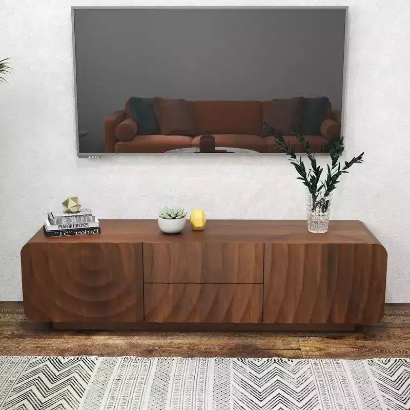 JVNOXK 58-calowa szafka RTV, spiralno-falisty design w stylu mid-century, z szafką z półką i dwiema szufladami, odpowiednia do salonu lub sypialni, kolor orzechowy