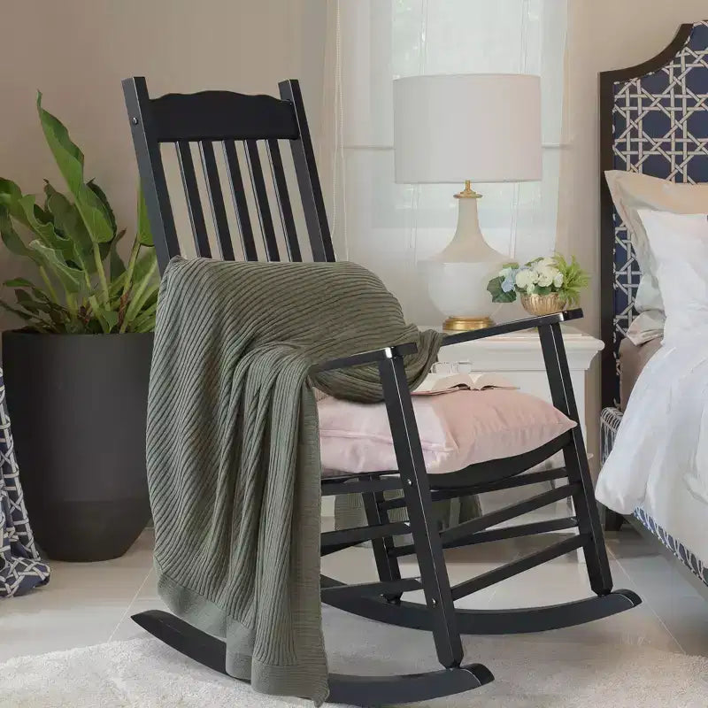 Karl Home | 24-calowy bujany fotel tarasowy z litego drewna