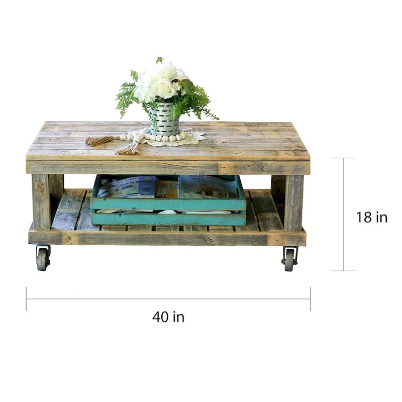 Naturalny stolik kawowy vintage Gray Barn Homer z kółkami