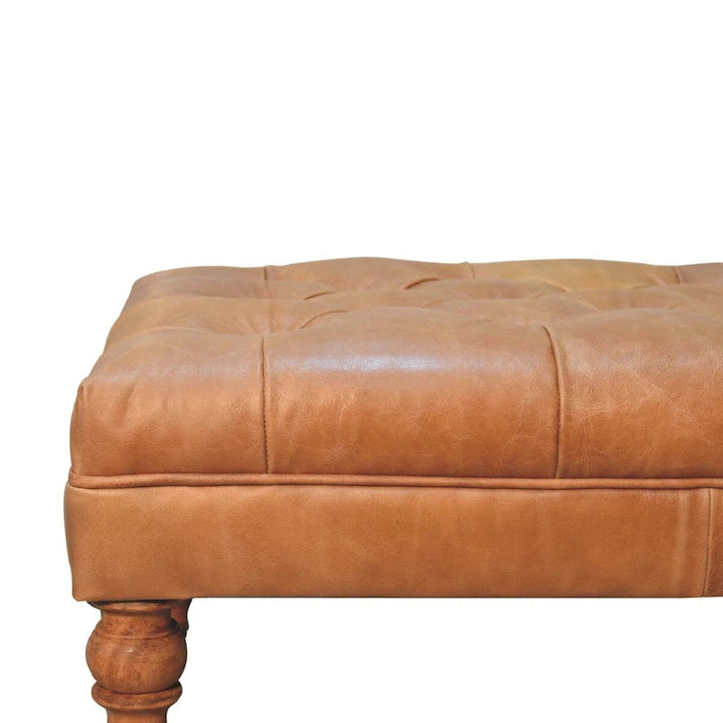 Rzemieślnicza otomana Artisan Furniture ze skóry buffalo w kolorze tan, z litego drewna, na nóżkach z kółkami