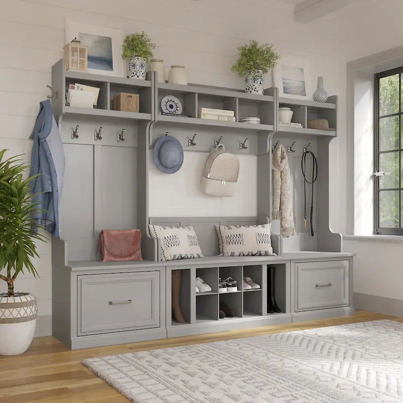 Kompletny zestaw mebli do przedpokoju Woodland z wieszakiem na ubrania marki Bush Furniture