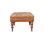 Rzemieślnicza otomana Artisan Furniture ze skóry buffalo w kolorze tan, z litego drewna, na nóżkach z kółkami